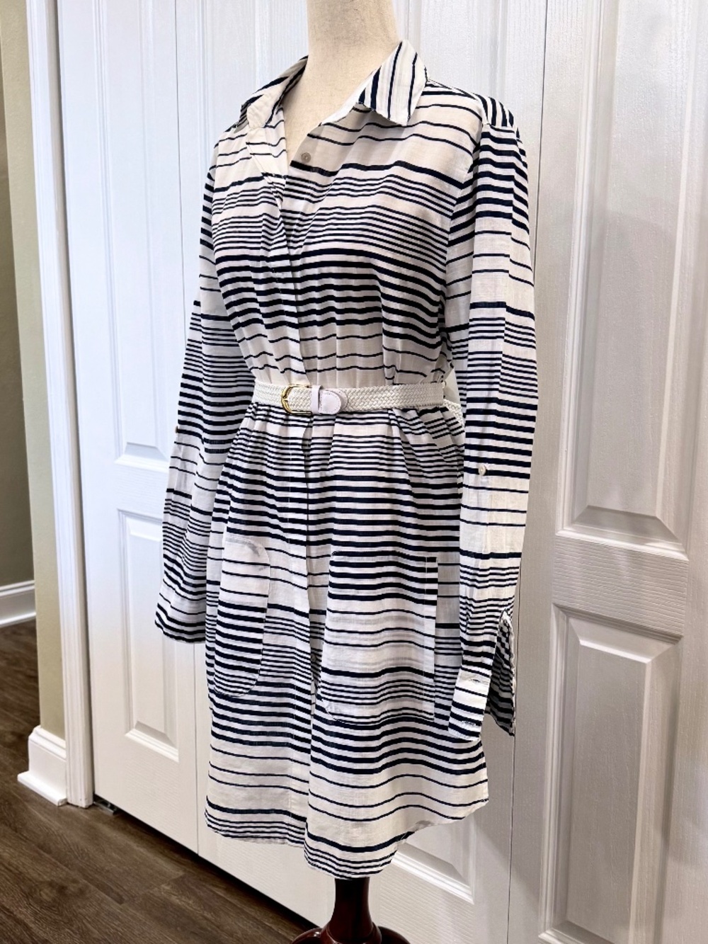 Woman's Size M Shirt Dress by Paradise Bay, 100% Cotton, Navy & White, Roll-Tab